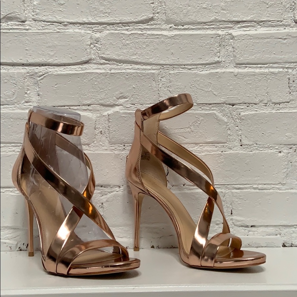 Vince Camuto Devin Heels (Size 11)